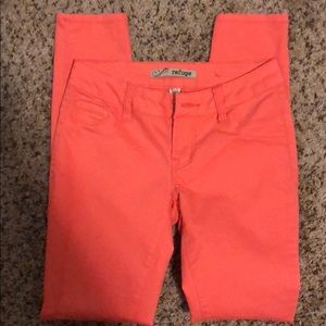 Coral jeans